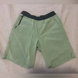 TEN THOUSAND WORKOUT SHORT